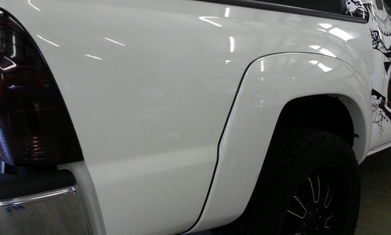 The subject vehicle is a Toyota Tacoma pickup truck. It has medium-size fenders with a rubber gasket in between the fender and body of vehicle. It's this rubber gasket that makes this somewhat challenging for installers. I'll show you how I do it.