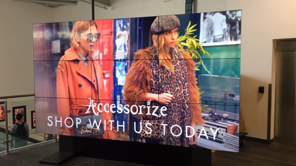 Featured Project Signagelive Technology Helps Enhance the Traveler