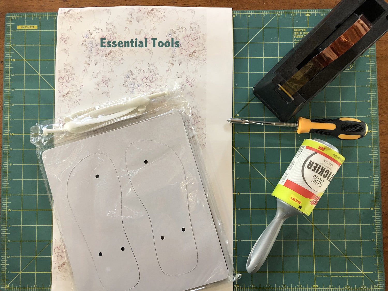 essential tools ae flip flops