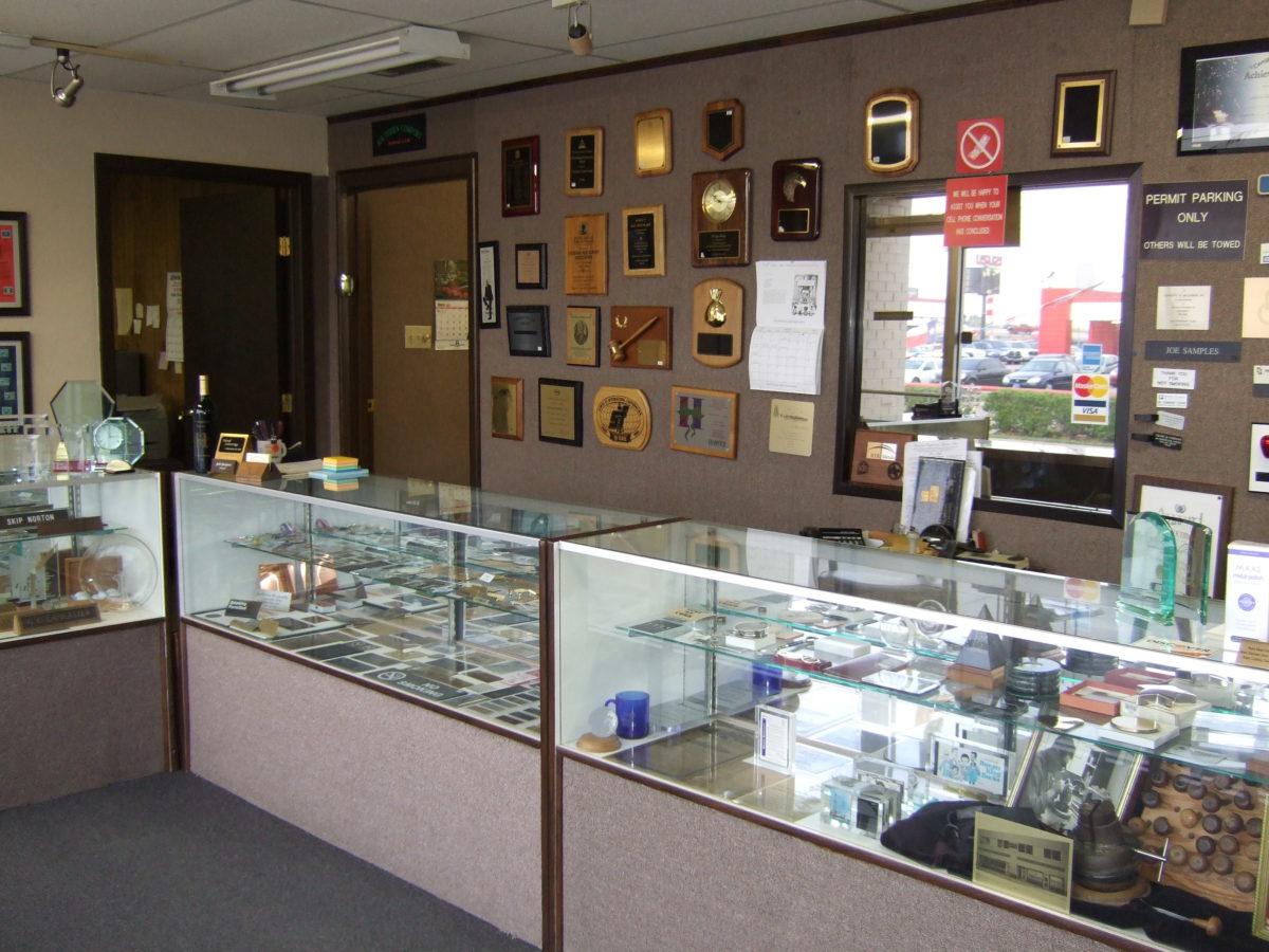 Holsapple Engravers Dallas Texas tornadoes awards engraving business