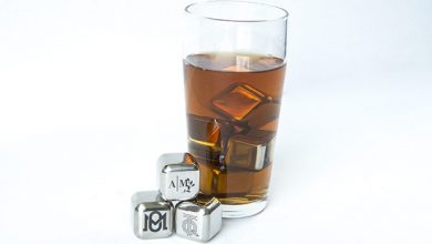 laser engrave stainless-steel metal ice cubes engraving customization customized drinkware events promotional product