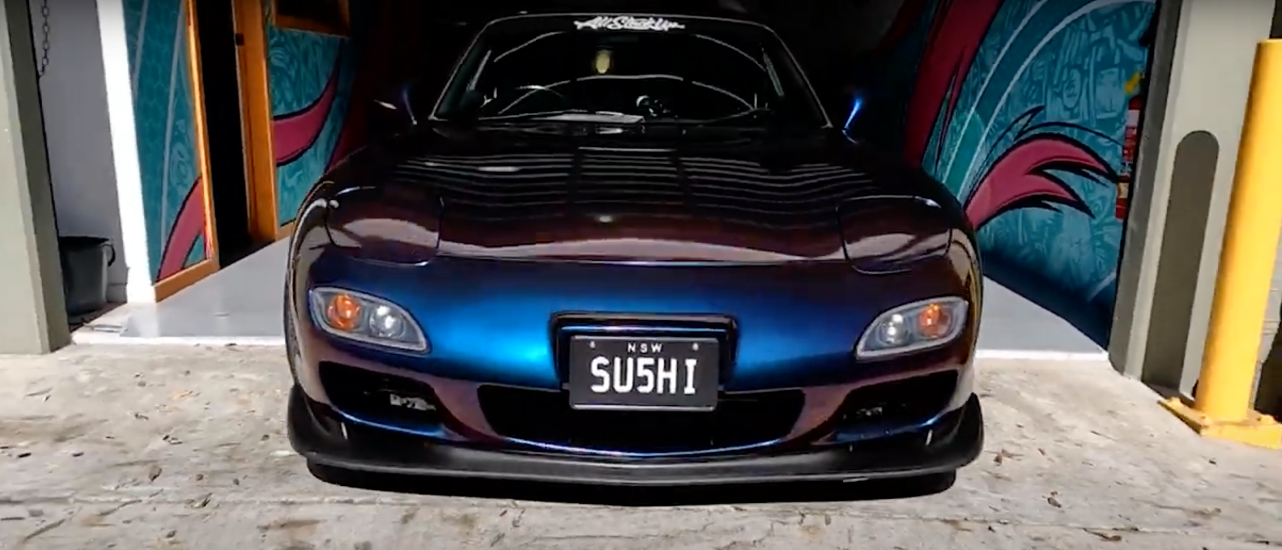 Mazda Rx 7 Fd Gets Eye Catching Color Shift Wrap Graphics Pro