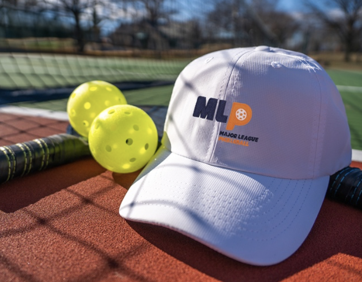 sportsman cap and bag