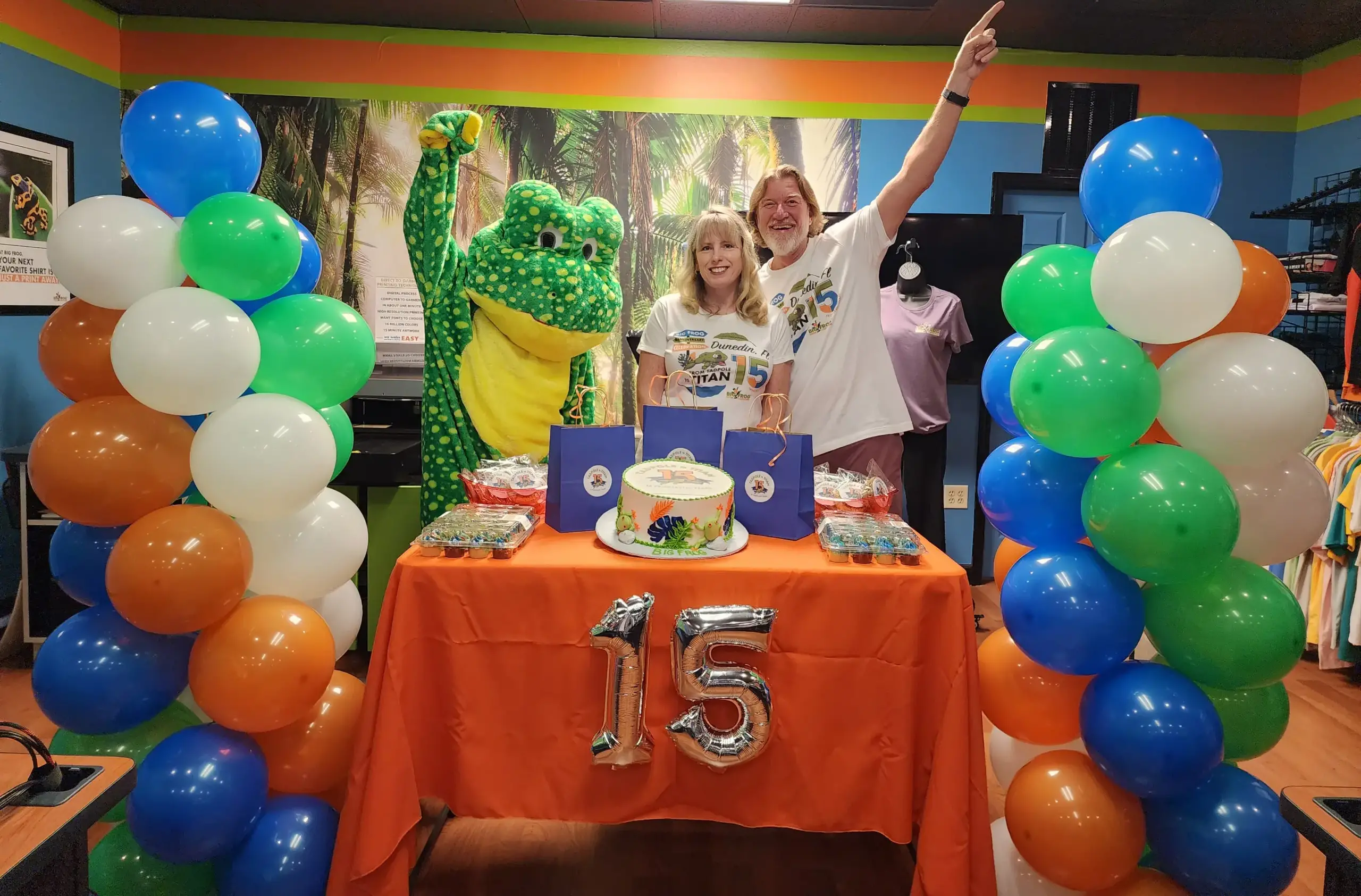 Big Frog Custom T Shirts More Celebrates 15 Years GRAPHICS PRO