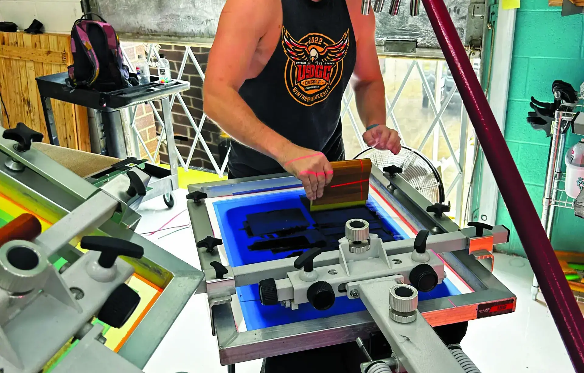 solutions for screen printers        
        <figure class=