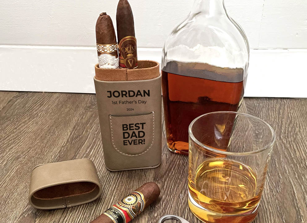 Saddle SCCH2 Cigar Holder Buckskin Cigar Liquor Lifestyle 1