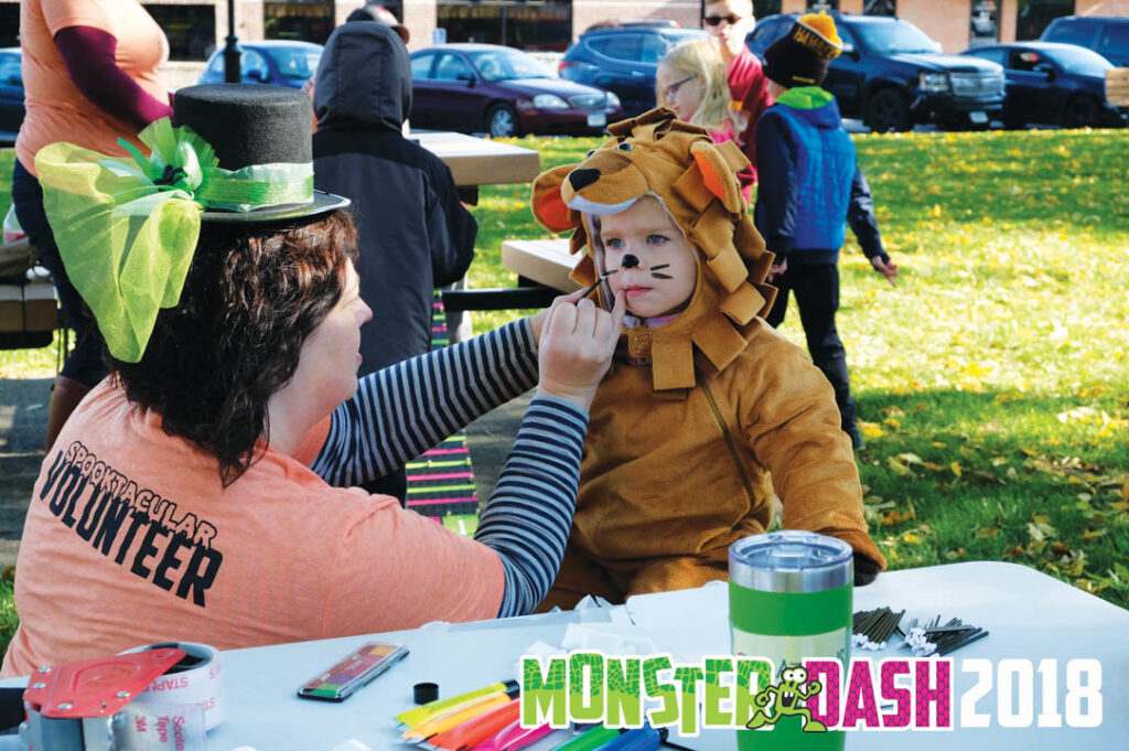 we dont sell t shirts image 3