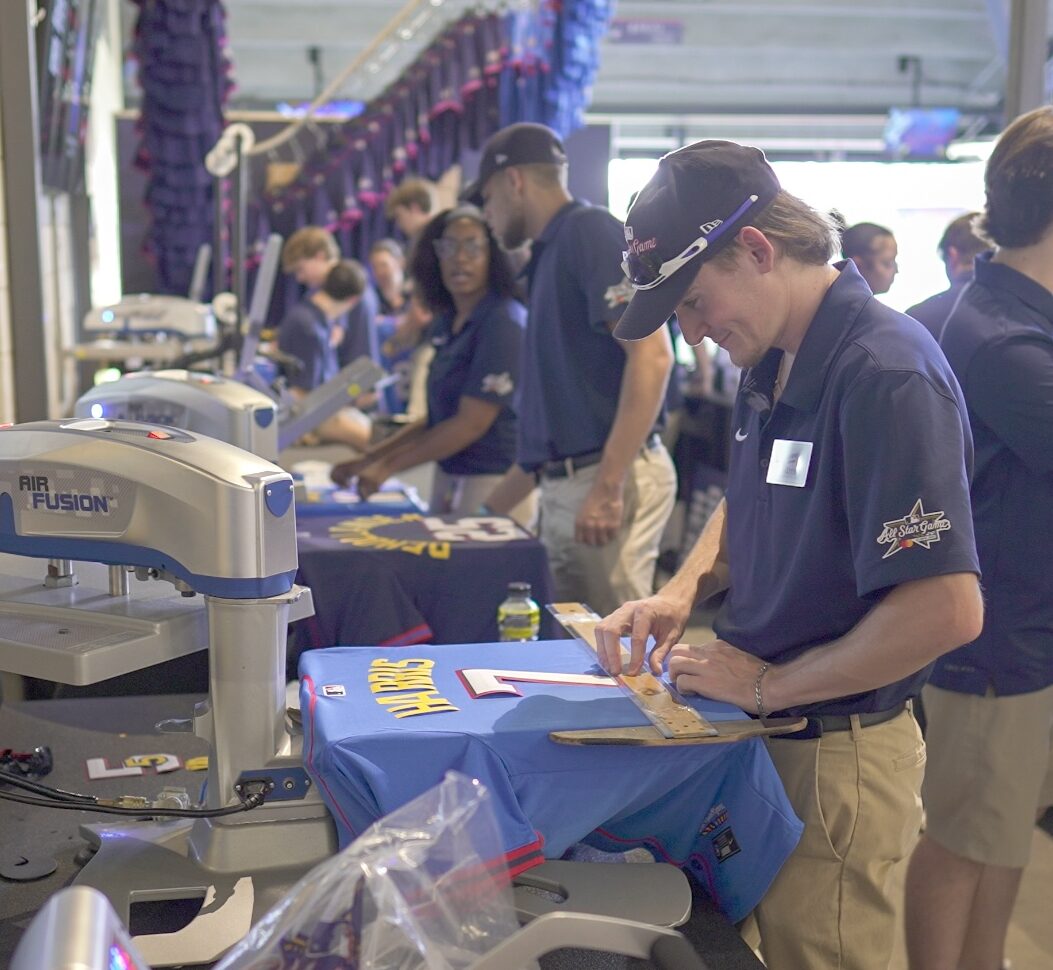 MLB fan customizes jersey with heat press