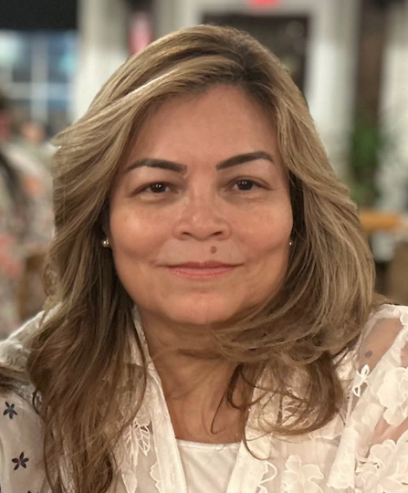 Carol Lozada Q-Tees