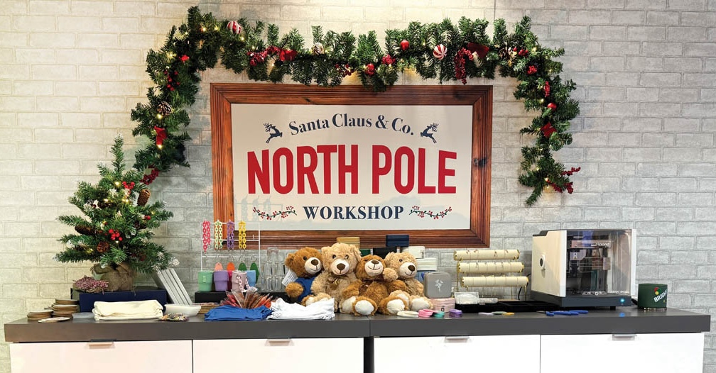 Roland DGA Level Up Labs Christmas in July North Pole 1