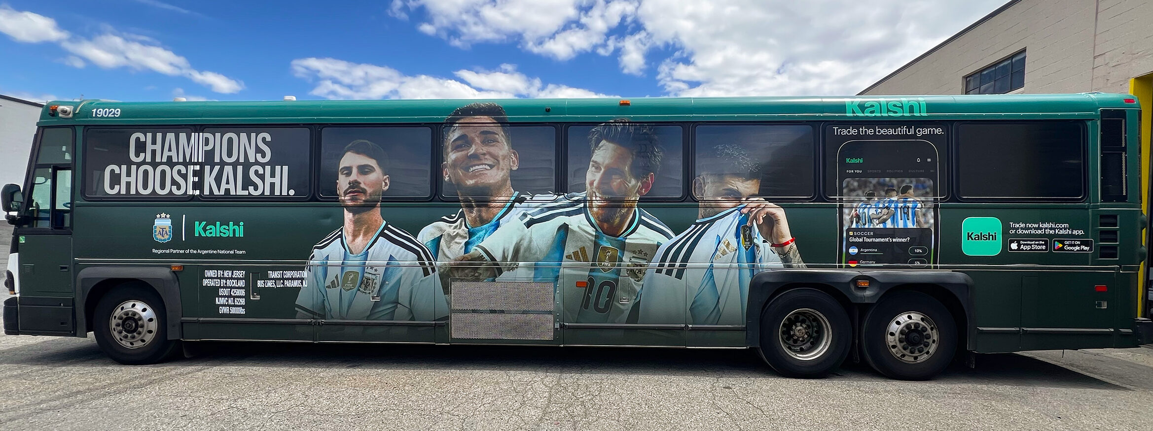 Coach USA Pefect Body FIFA World Cup champions bus wrap e1784059384471